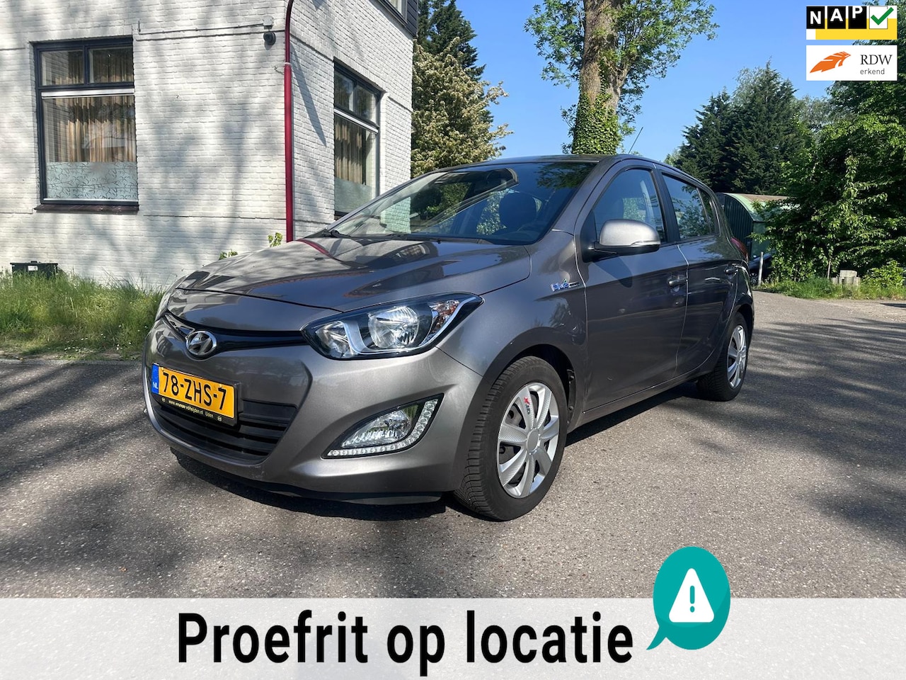 Hyundai i20 - 1.2i i-Motion 1E eigenaar*NAP* Parkeersensor*Airco*Metallic*Boekjes aanwezig - AutoWereld.nl