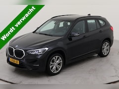 BMW X1 - sDrive18i Executive Edition NL AUTO | PANO | TREKHAAK | CAMERA |