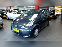 Toyota Aygo - 1.0-12V Comfort Navigator 18.721KM