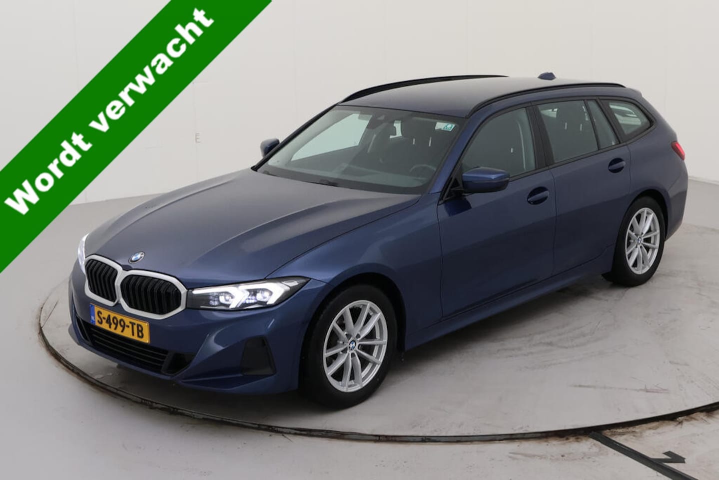 BMW 3-serie Touring - 318i NL AUTO | CARPLAY | ELEKTRISCHE KLEP | CRUISE | - AutoWereld.nl