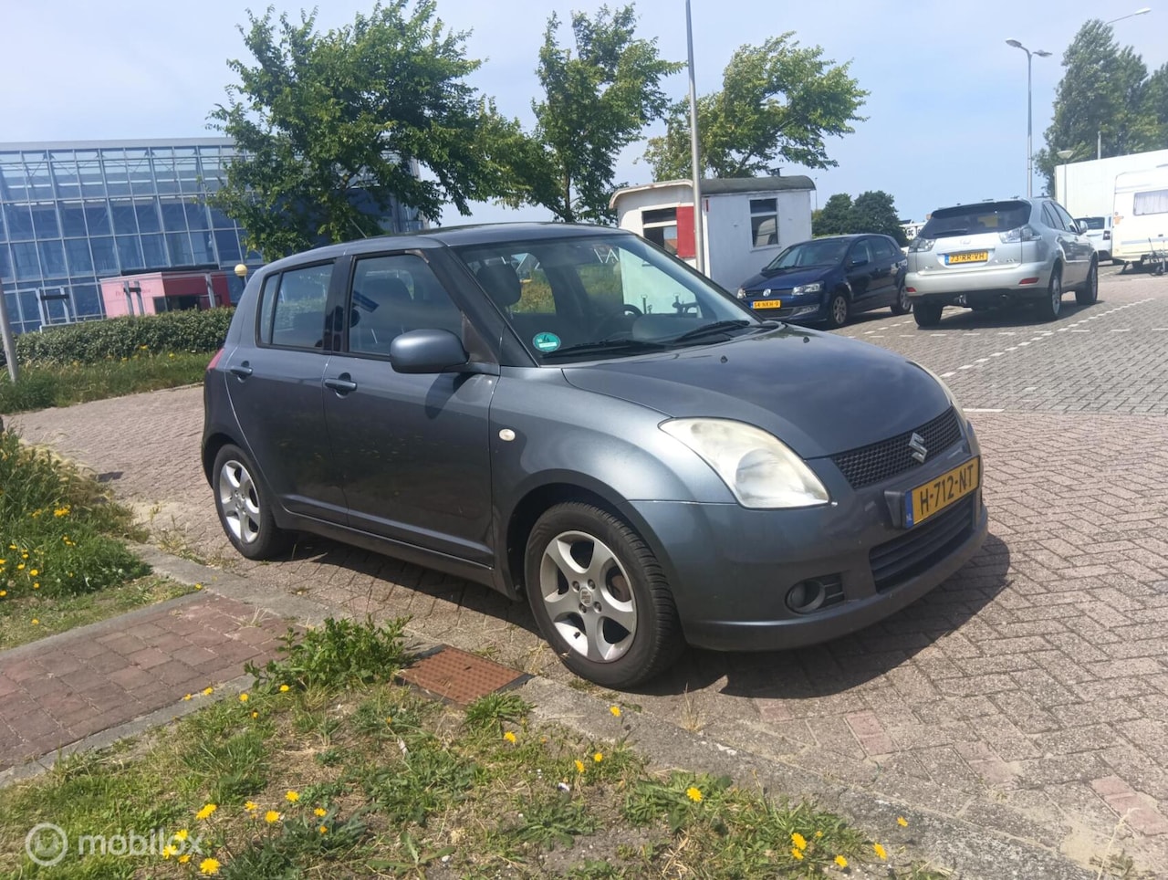 Suzuki Swift - 1.3 GLS Airco ,APK stoelverwarming - AutoWereld.nl