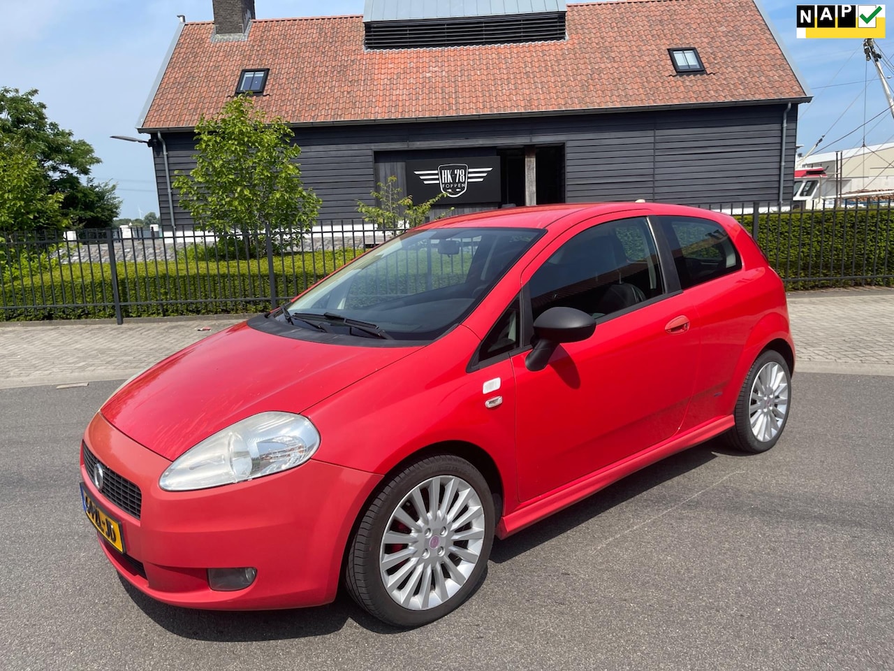Fiat Grande Punto - 1.4 DYNAMIC AIRCO DIE WERKT - AutoWereld.nl