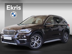 BMW X1 - sDrive20i Orange Edition II | Parking Pack | Panorama dak | Voorstoelen Verwarmd
