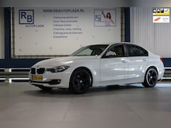 BMW 3-serie - 328i AUTOMAAT / High Executive / WHITE PARTY