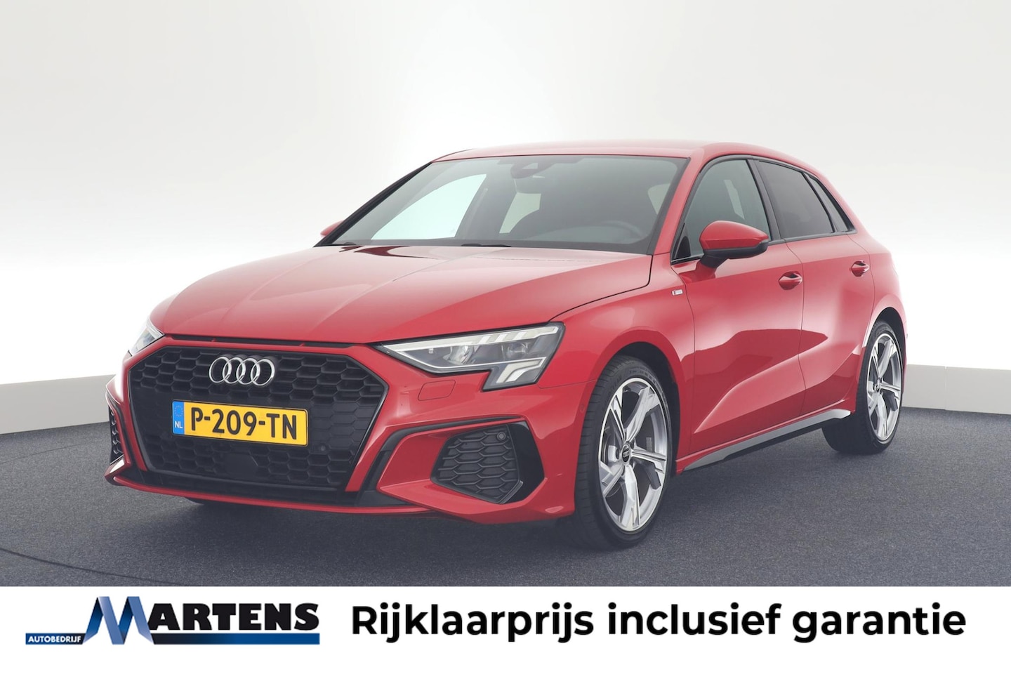 Audi A3 Sportback - 35 TFSI 150pk S-Tronic 2x S-Line Trekhaak Navi Keyless Virtual cockpit ACC Clima PDC Stoel - AutoWereld.nl
