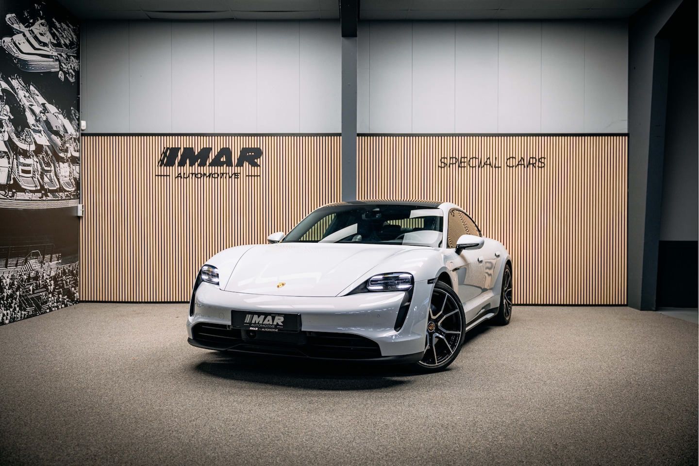 Porsche Taycan - Performance 84 kWh Goed uitgevoerde Taycan met lage km stand NL geleverd - AutoWereld.nl
