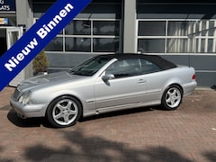 Mercedes-Benz CLK-klasse Cabrio - 200 K. Elegance Automaat bj 2002 yongtimer leuk beginners auto