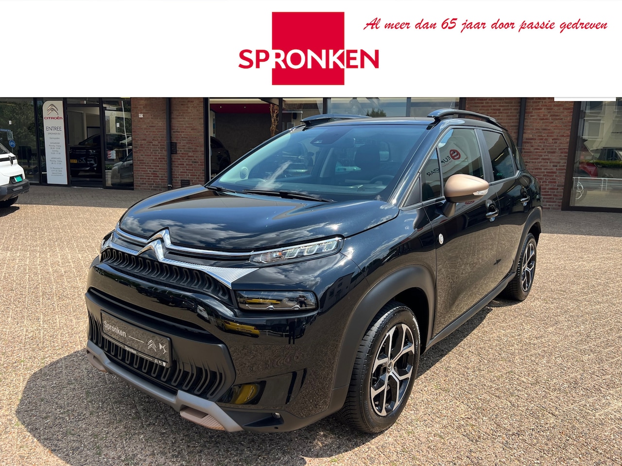 Citroën C3 Aircross - 1.2 PureTech C-SeriesNavigatie-Climate control-LM velgen-Stoelverwarming - AutoWereld.nl