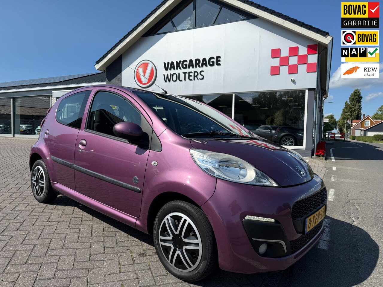 Peugeot 107 - 1.0 Envy RIJKLAARPRIJS! - AutoWereld.nl