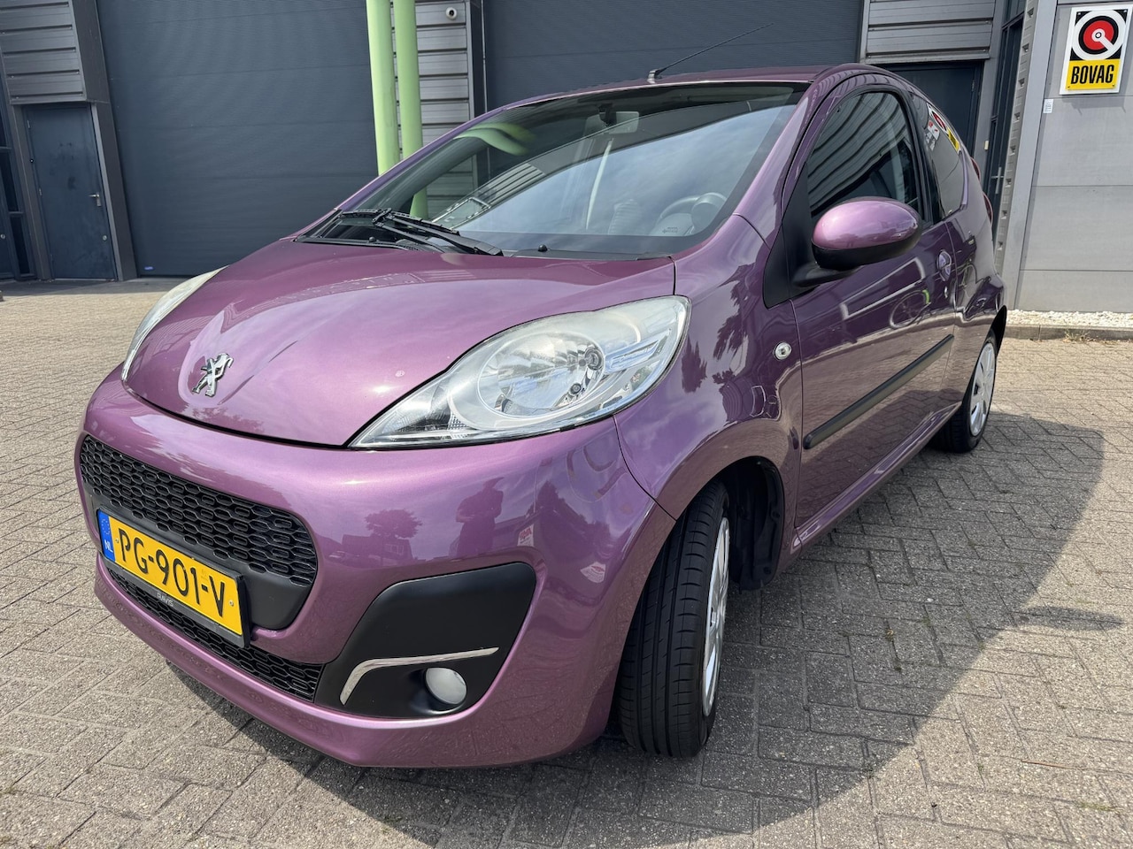 Peugeot 107 - 1.0 Active - Airco - AutoWereld.nl