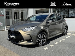 Toyota Yaris - 1.5 Hybrid Style Edition Head-up display, Lederen bekleding, Stoel + Stuur verwarmd, , All
