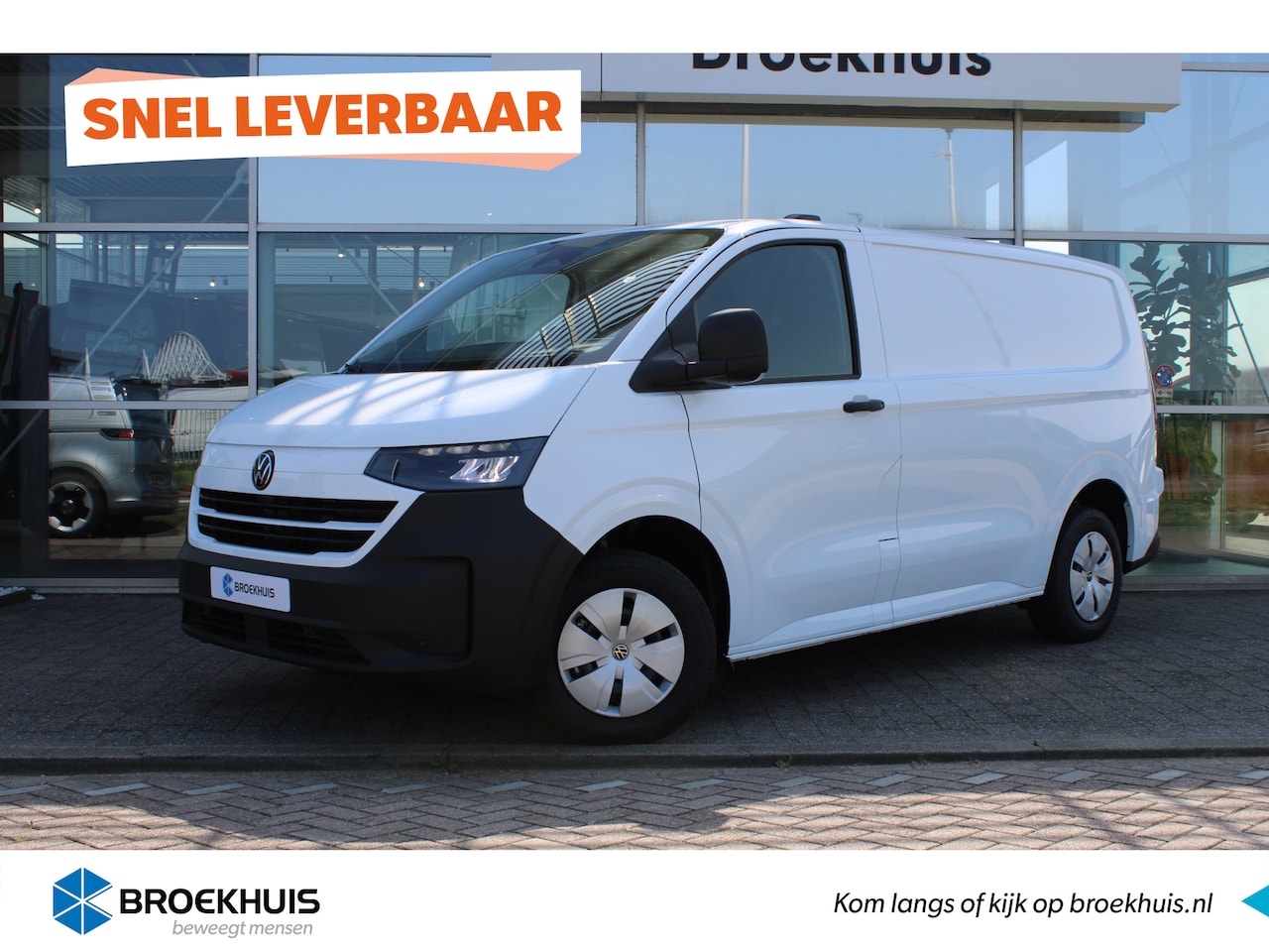 Volkswagen e-Transporter - VOOR MEKAAR DEALS | Life Intro | 64 kWh | 218 pk | L1 | Trekhaak | Stoelverwarming | Achte - AutoWereld.nl