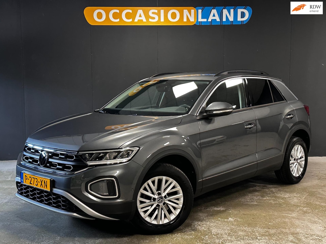 Volkswagen T-Roc - 1.5 TSI Life 75 Edition|CARPLAY|ACC|VIRTUAL|CAMERA|DAB|AIRCO|AUTOMAAT|150PK| - AutoWereld.nl