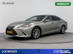 Lexus ES - 300h Preference Line | Sunroof | Zwart Leder |