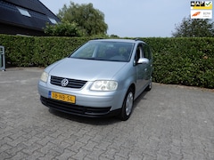Volkswagen Touran - 1.6-16V FSI Trendline