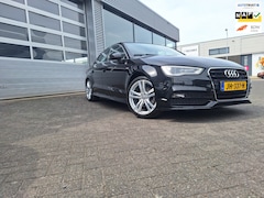 Audi A3 Limousine - 1.4 TFSI CoD Adrenalin Sport*Navigatie*Ecc*Pdc/A*Cruise*Sportstoelen*Enz