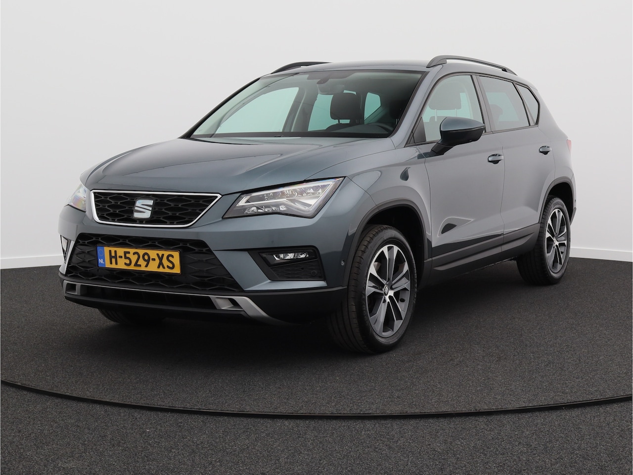 Seat Ateca - 1.5 TSI Style Business Intense/ lage km/ zeer mooi! - AutoWereld.nl