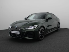 BMW i4 - eDrive40 High Executive | M Sportpakket | Achteruitrijcamera | Schuifdak | Elektrisch Vers