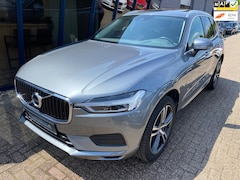 Volvo XC60 - 2.0 T5 Momentum NAVI / PANO / 20 '' VELGEN