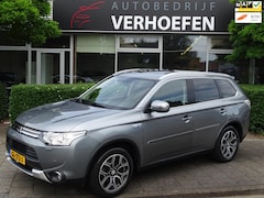 Mitsubishi Outlander - 2.0 PHEV Limited Edition X-Line - PANORAMADAK - XENON - NAVIGATIE - LEDER - ELEKTR STOELEN