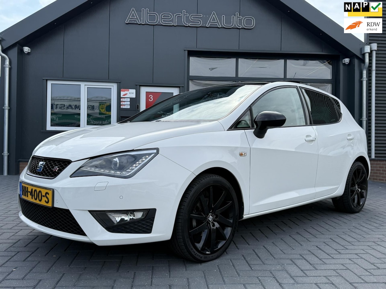 Seat Ibiza SC - 1.0 EcoTSI FR Connect | PANO | LED XENON | NAP | - AutoWereld.nl