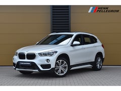 BMW X1 - sDrive20i * Sportline * Panorama dak * Trekhaak *Head-up * Stoelverwarming * Leder