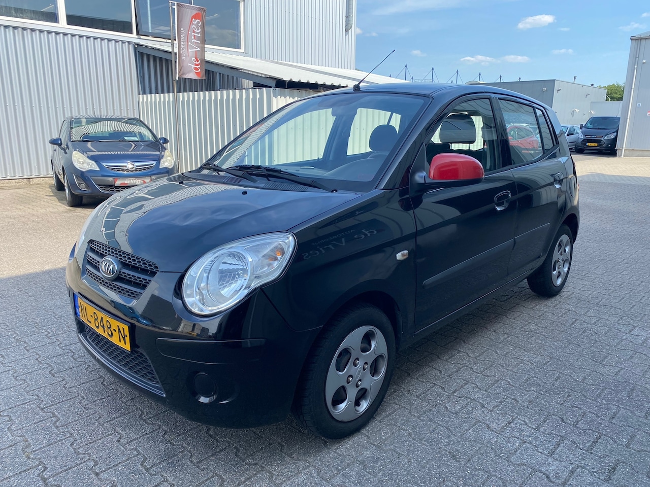 Kia Picanto - 1.1 5-Drs. Stuurbekr. / Fifteen - AutoWereld.nl