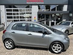 Toyota Yaris - 1.3 16v VVT-i Cool 5-drs + 12 MND BOVAG