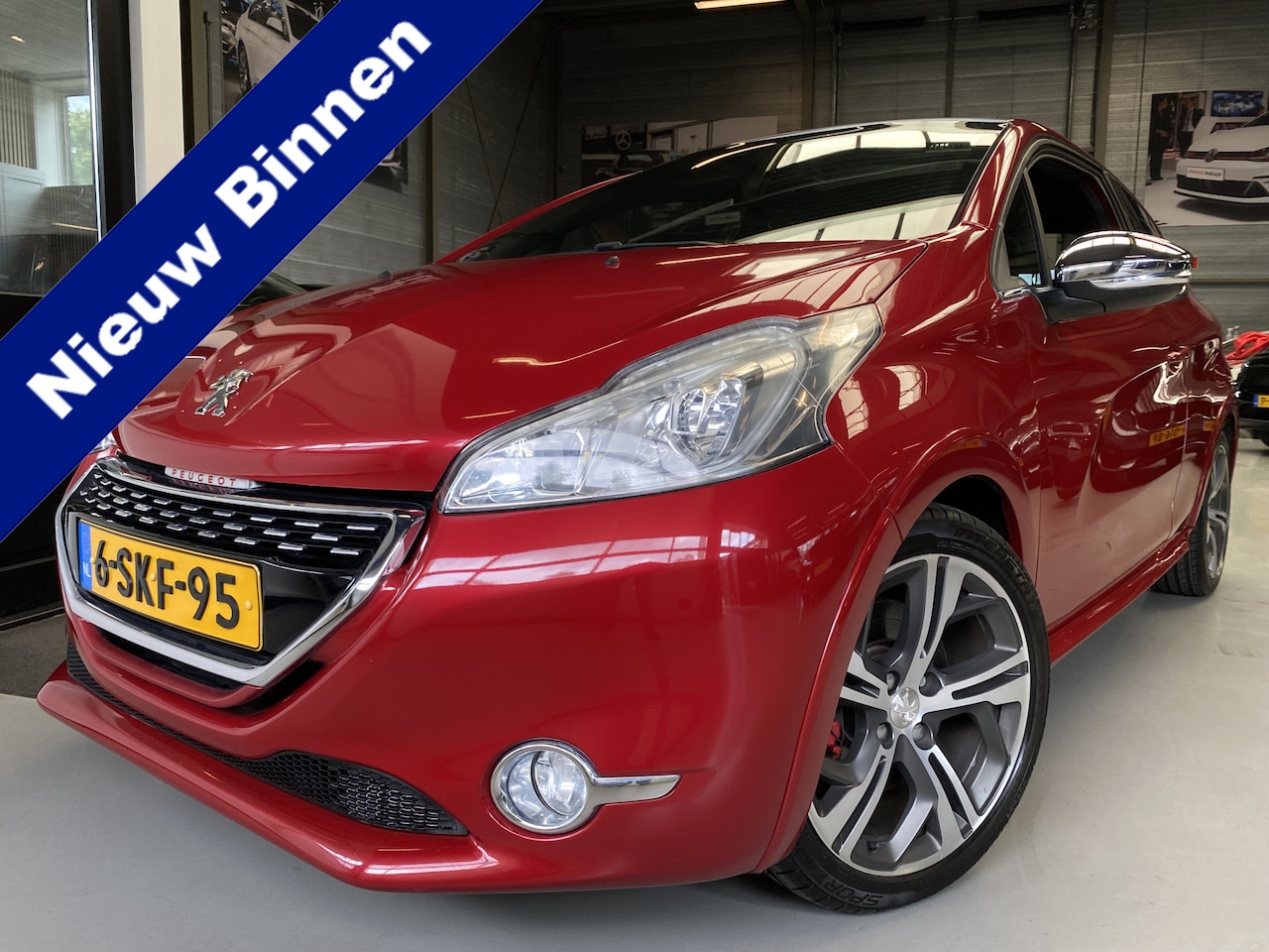 Peugeot 208 - 1.6 THP GTi JBL! Audio, Navi, Cruise - AutoWereld.nl