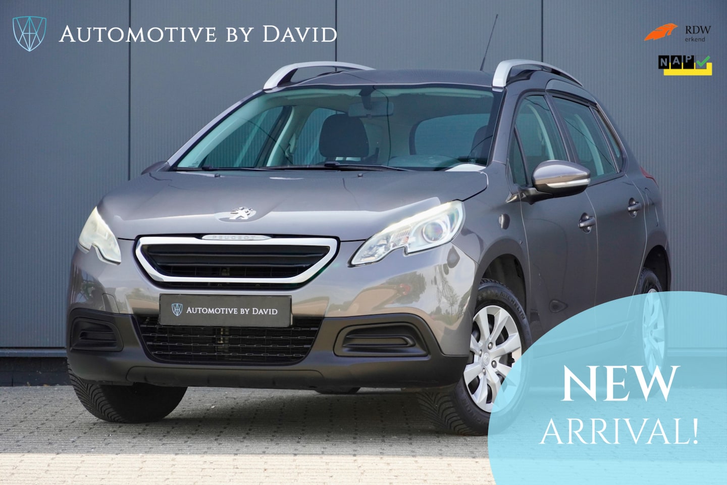 Peugeot 2008 - 1.2 VTi 82 pk ACTIVE / NIEUWE DISTRIBUTIERIEM / TREKHAAK / AIRCO / NIEUWE APK / CRUISE CON - AutoWereld.nl