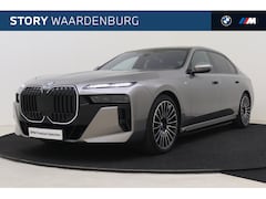 BMW i7 - eDrive50 M Sport / Panoramadak Sky Lounge / Massagefunctie / Parking Assistant Professiona
