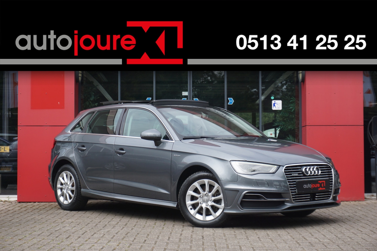 Audi A3 Sportback - 1.4 e-tron PHEV Attraction Pro Line plus | Origineel NL | Schuif-/kanteldak | ACC | Leder - AutoWereld.nl