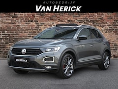 Volkswagen T-Roc - 1.5 TSI Sport 150PK | Panoramadak | Winterpakket |Trekhaak |ACC