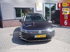 Volkswagen Passat Variant - 1.4 TSI GTE Connected Series Plus / Panoramadak / Adaptieve Cruise / Winterwielen