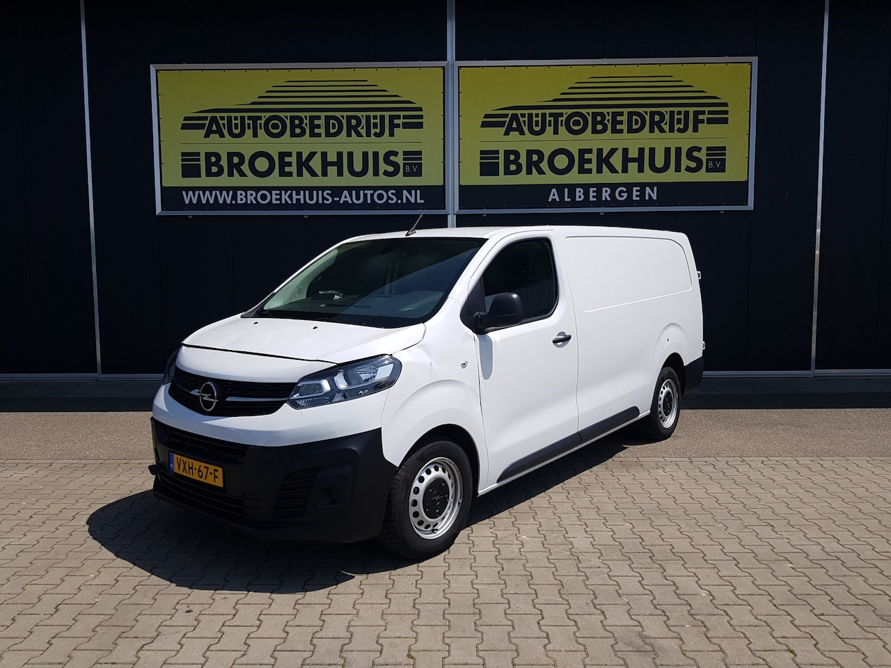 Opel Vivaro - 1.5 BlueHDi 100 S&S L3 1.5 BlueHDi 100 S&S L3 - AutoWereld.nl