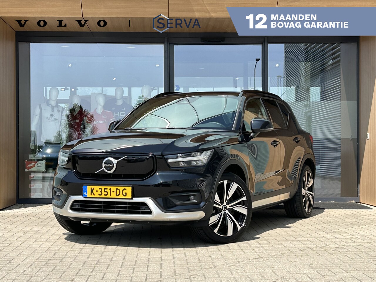 Volvo XC40 - Recharge P8 AWD R-Design | Panoramadak | Trekhaak - AutoWereld.nl