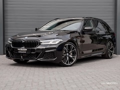 BMW 5-serie Touring - 530e M-Sport Pano Laser BTW Head-up 20" ACC Leer