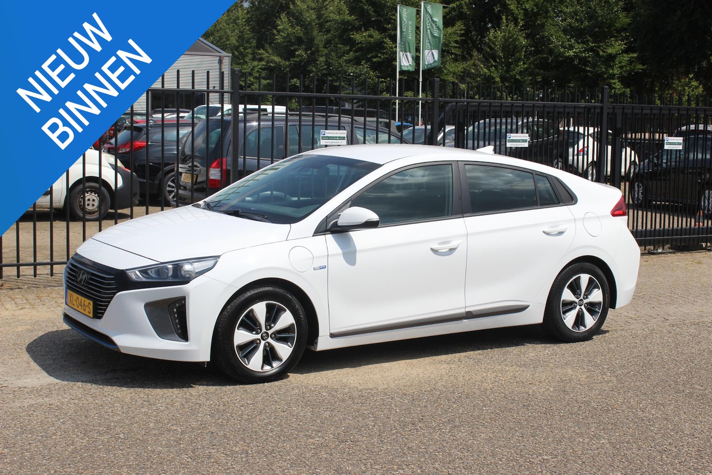 Hyundai IONIQ - 1.6 GDi PHEV i-Motion 1.6 GDi PHEV i-Motion - AutoWereld.nl