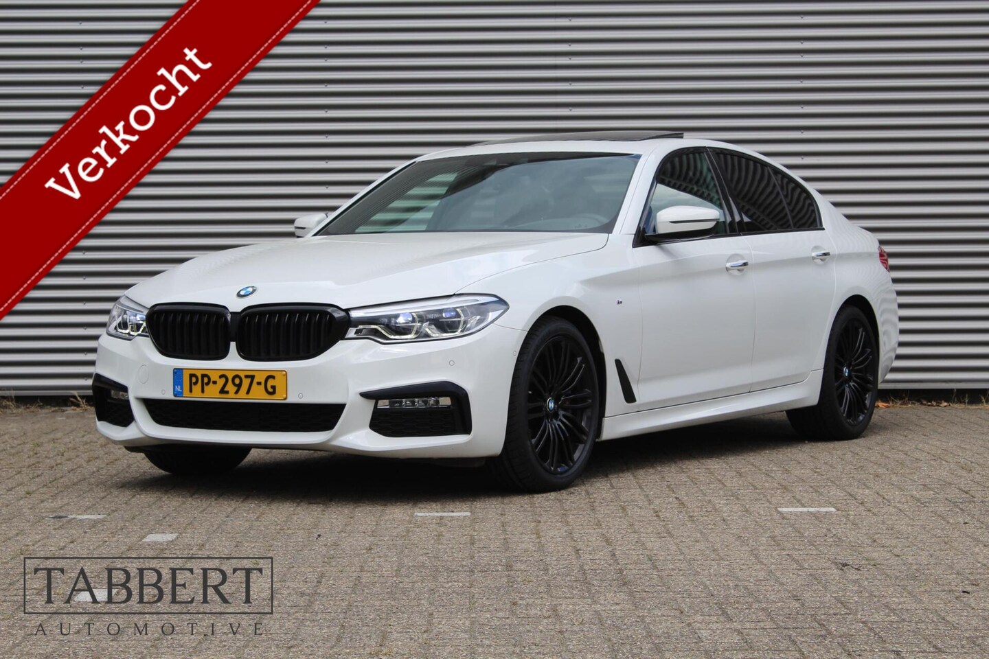 BMW 5-serie - 530i High Executive M Pakket Pano Leder HUD H/K - AutoWereld.nl