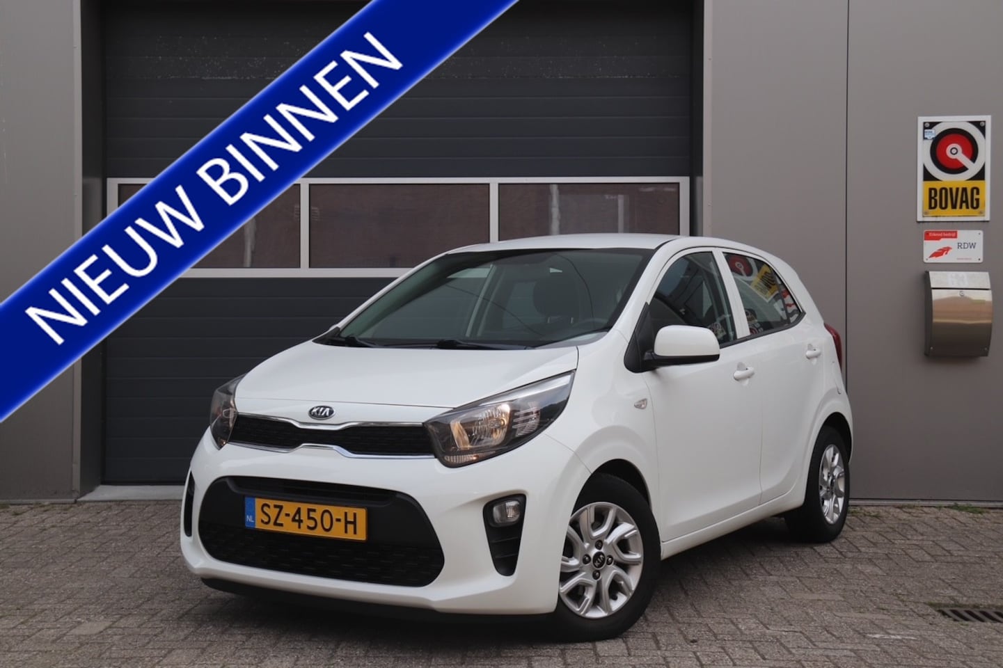 Kia Picanto - 1.0 CVVT ComfortPlusLine Navigator 1.0 CVVT ComfortPlusLine Navigator - AutoWereld.nl
