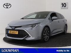 Toyota Corolla Touring Sports - 2.0 Hybrid Executive | Navigatie | HUD | BSM | Parkeersensoren voor + achter |