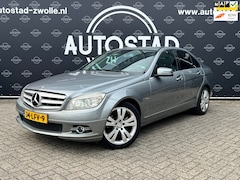Mercedes-Benz C-klasse - 200 CDI BlueEFFICIENCY Automaat/NL-Auto/NAP/APK/Airco/Navi