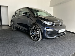 BMW i3 - S Executive Edition 120Ah 42 kWh | Stoelverwarming | Adaptieve LED verlichting | Warmtepom
