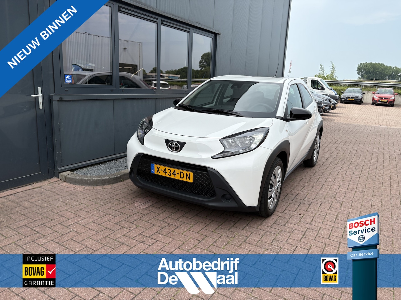 Toyota Aygo X - 1.0 VVT-i 73pk Play 5-drs. CAMERA/ADAPT.CRUISE/CARPLAY/AIRCO - AutoWereld.nl