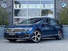 Volkswagen Passat Variant - 1.4 TSI GTE - VIRTU - HEAD UP - LEDER - PANO - IQ LIGHTS - TREKH. - 18 INCH
