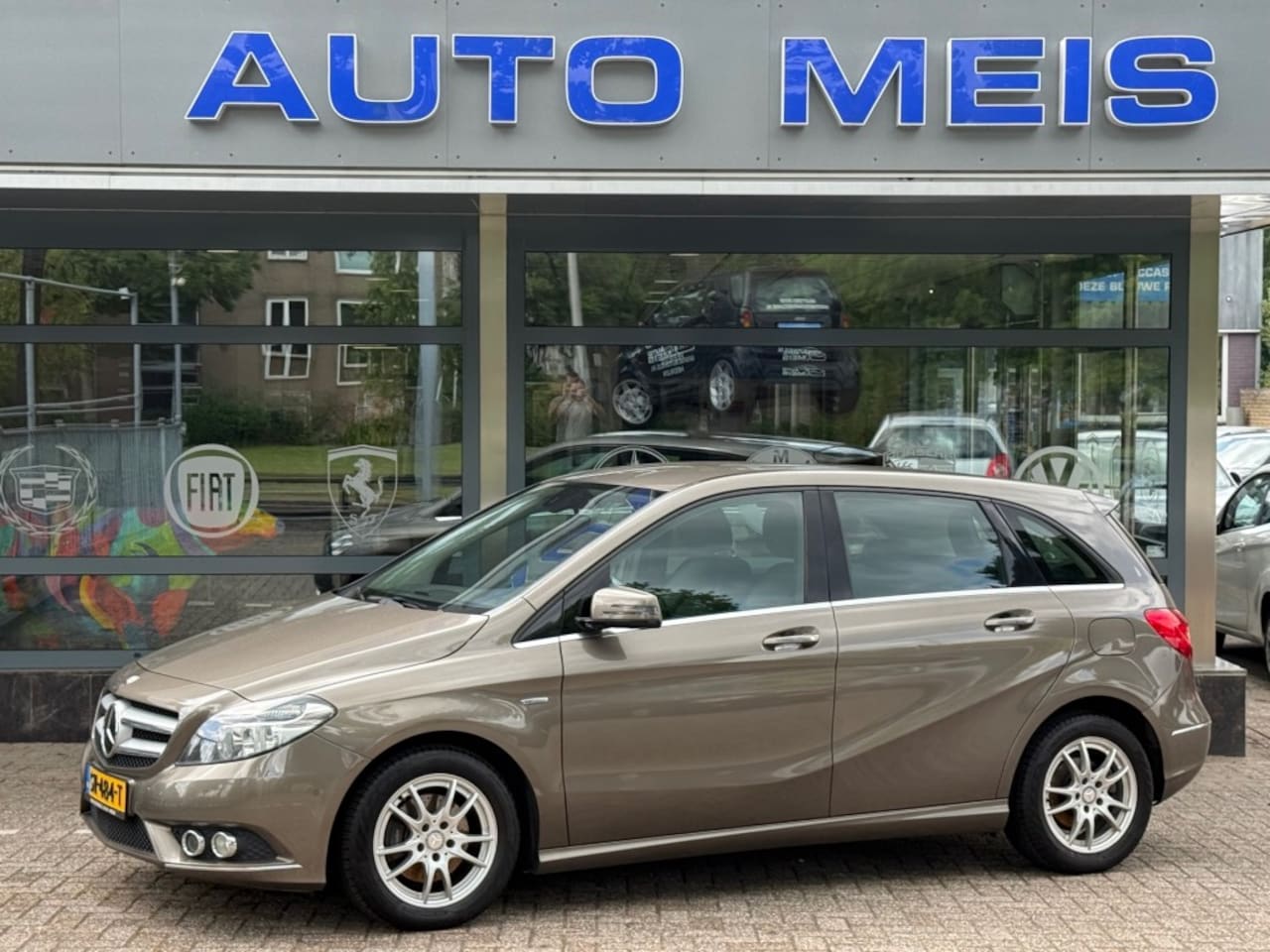 Mercedes-Benz B-klasse - 180 Automaat Airco Stoelverw. Cruise Control PDC V+A - AutoWereld.nl