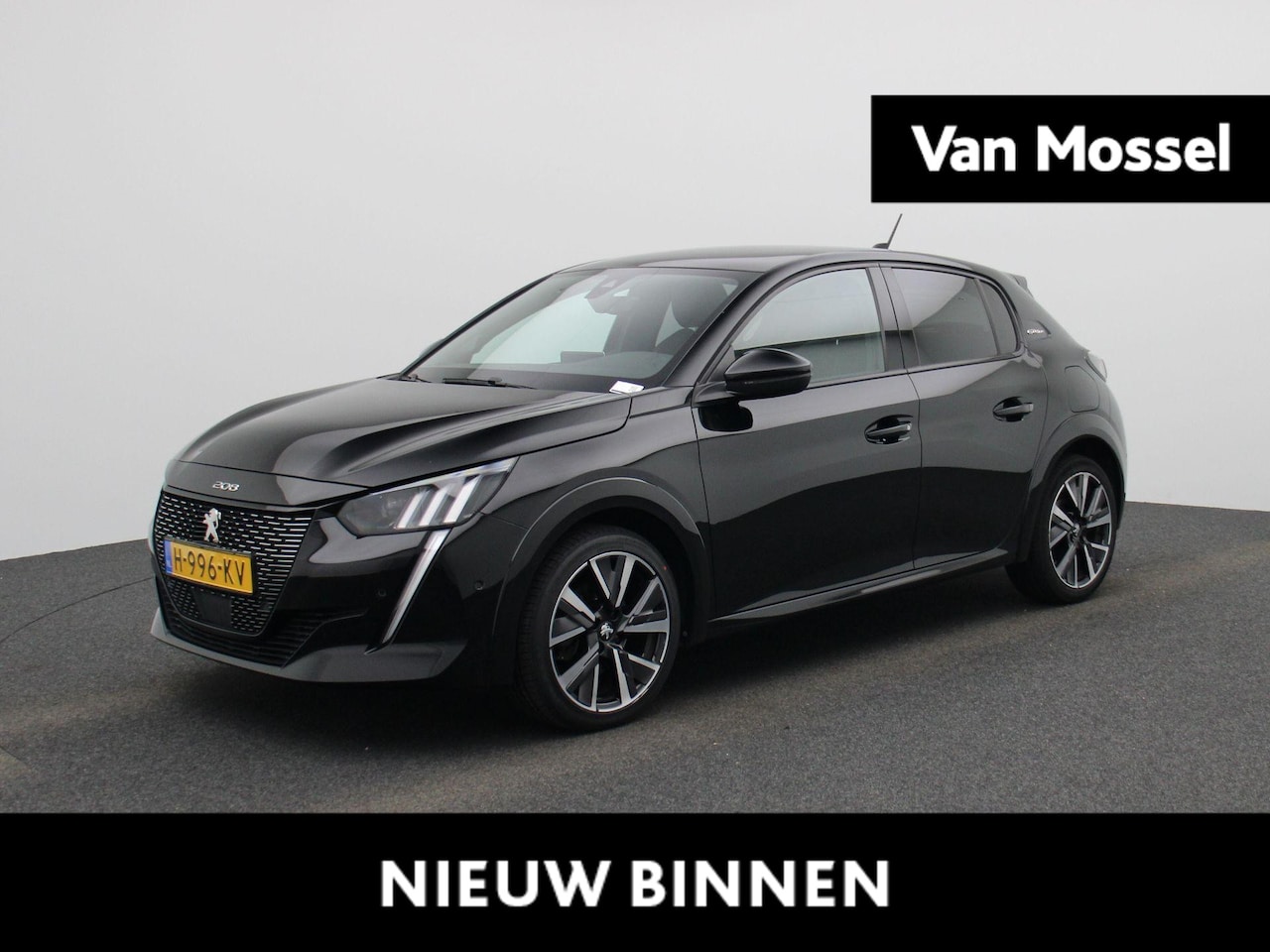 Peugeot 208 - 1.2 PureTech GT-Line | Panoramadak | Achteruitrijcamera | Dodehoeksensor | Navigatie | ISO - AutoWereld.nl