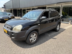 Hyundai Tucson - 2.0I 4WD / EXPORT / CLIMAT / CRUISE / APK -4-2026 / AUDIO