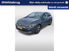 Volkswagen Golf - 1.5 TSI Style / Navigatie / App connect / Memory seat / Camera / Parkeersensoren V+A / Lic