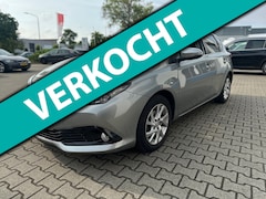 Toyota Auris - 1.2T Dynamic